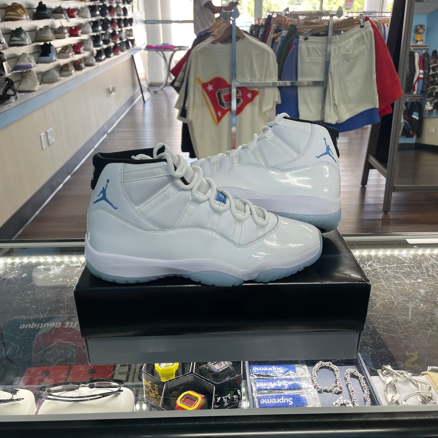 Air Jordan 11 BG 'Legend Blue(Pre owned)