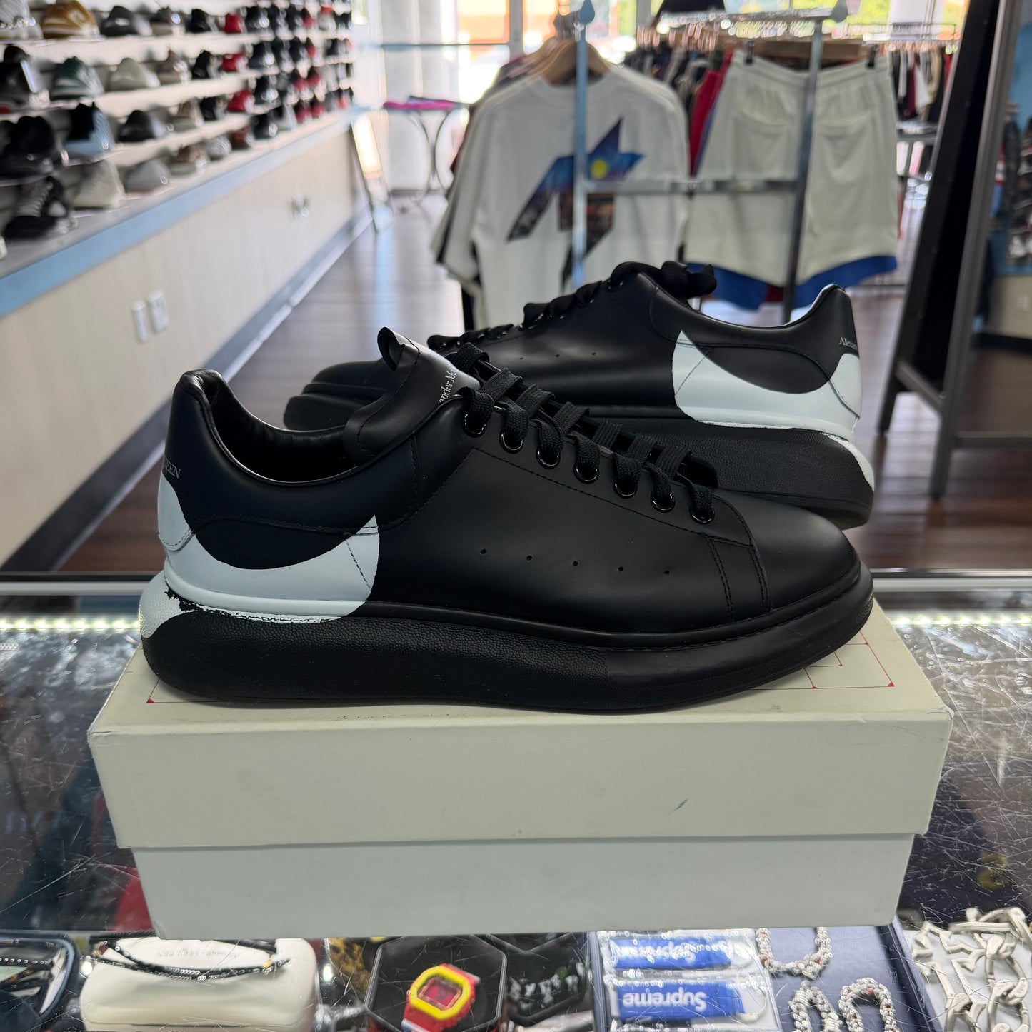 Alexander McQueen Oversized Black White(Pre Owned)