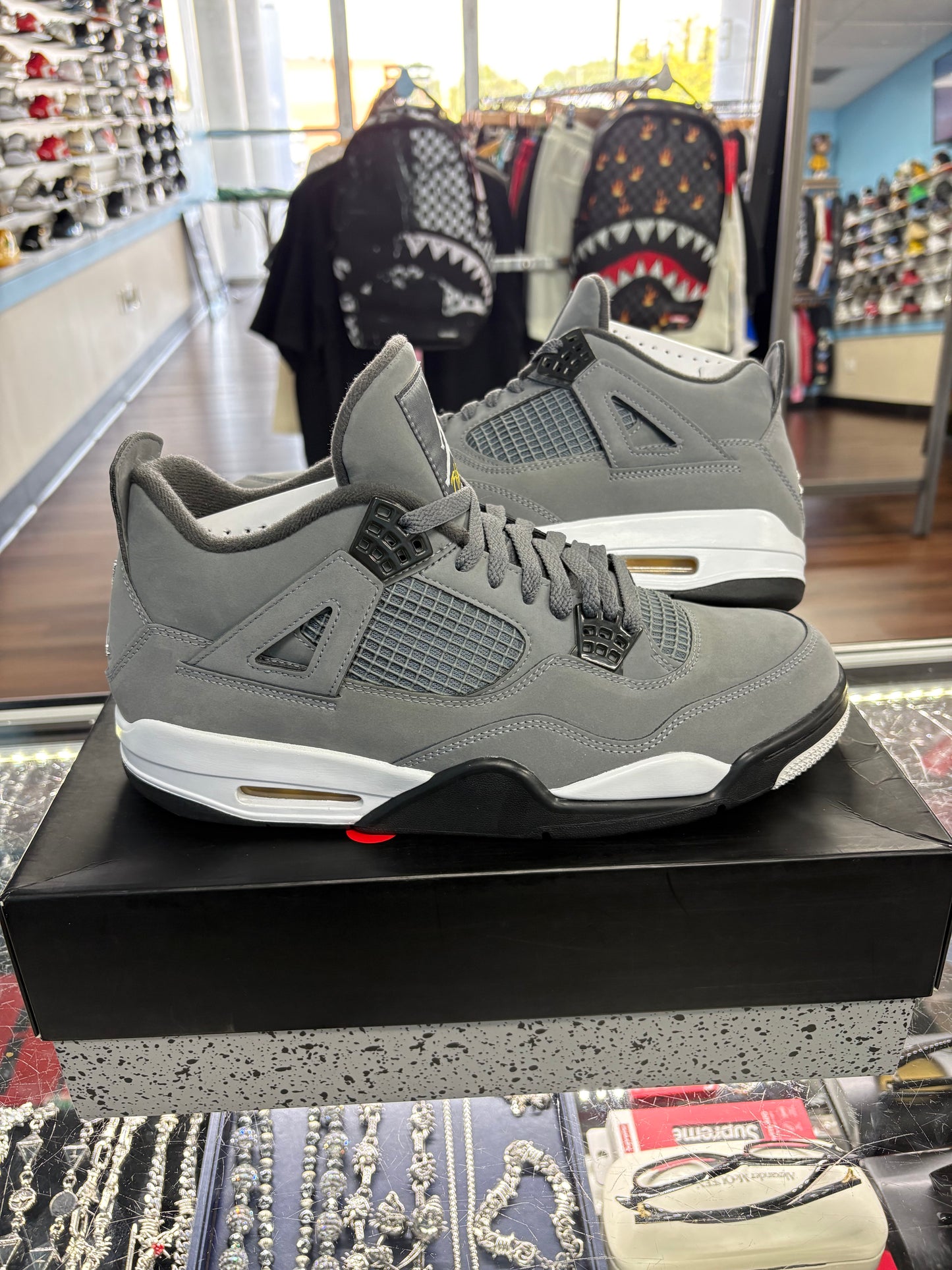 Jordan 4 Cool Grey (Pre Owned)